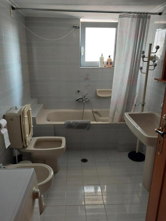 Passatempo Casa - 3 Bedroom Apartment Close To The Swimming Pool Gerani  Екстериор снимка